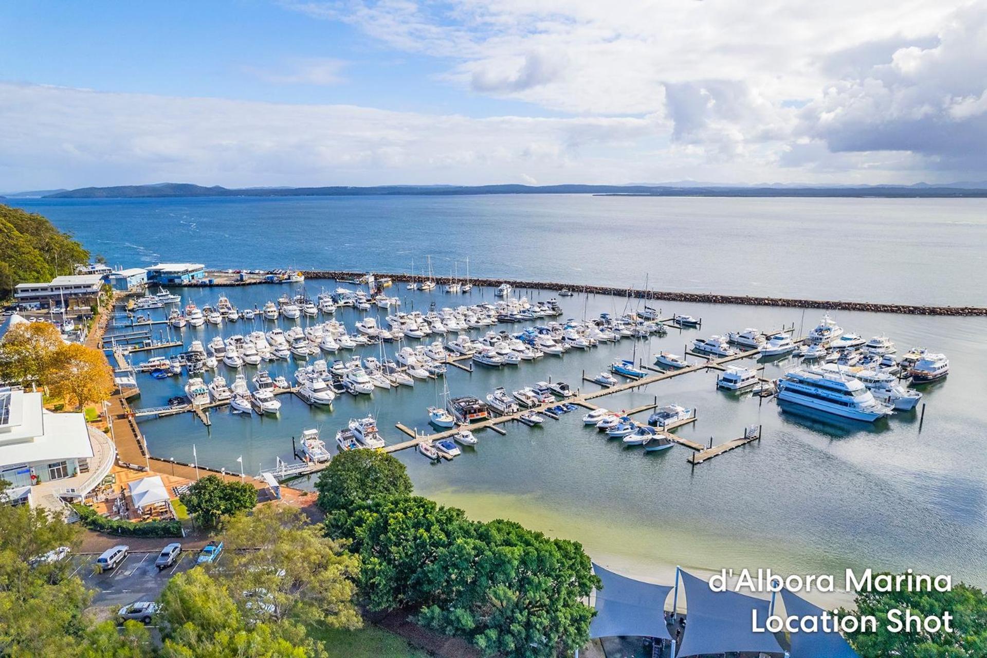 Bayside 6, 21 Victoria Pde - Sensational Water Views, Linen Apartment Nelson Bay